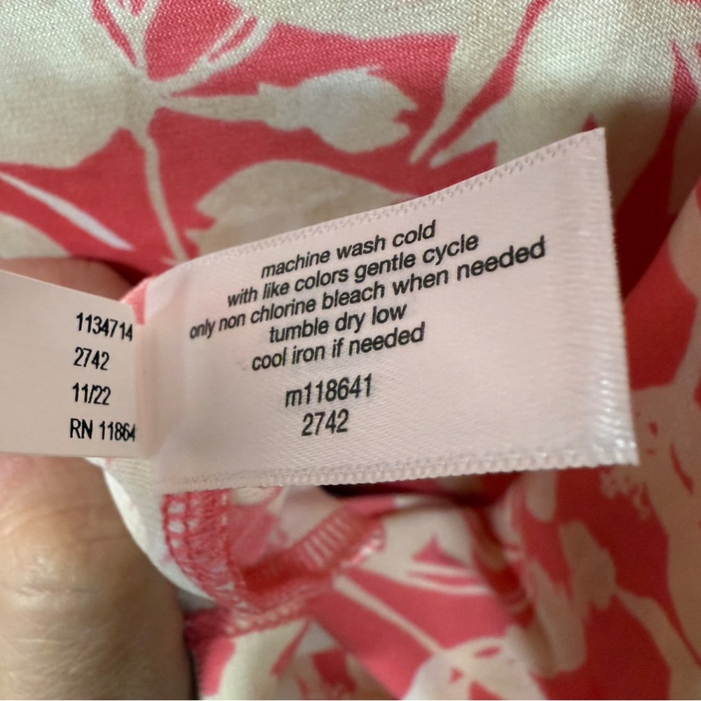 Lane Bryant Pink Floral Draped V-Neck Top Short Sleeve Stretch Size 14/16 - Picture 6 of 8